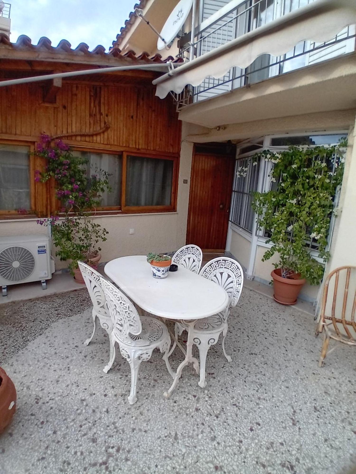 Sunny Apartment Northern Афіни Екстер'єр фото