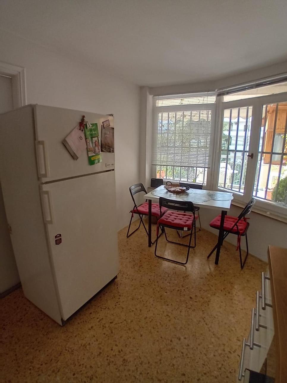 Sunny Apartment Northern Афіни Екстер'єр фото